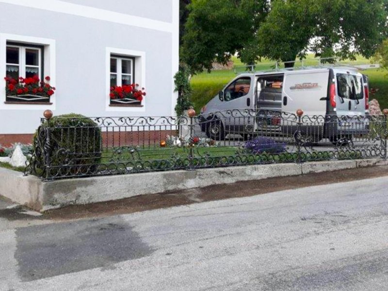 Schmiedeeisernes Geländer